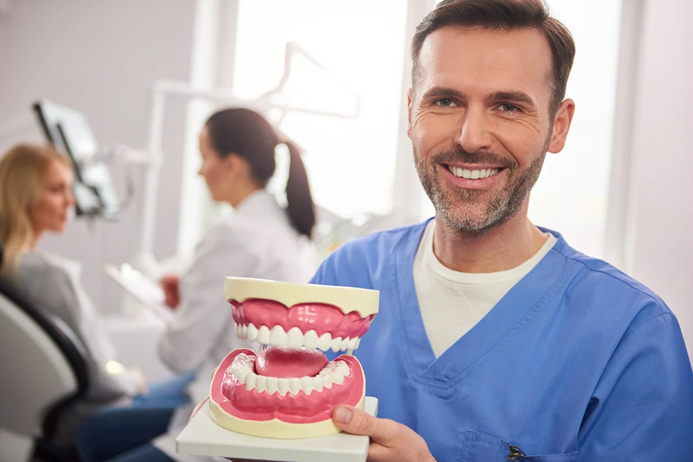Complete Dentures img