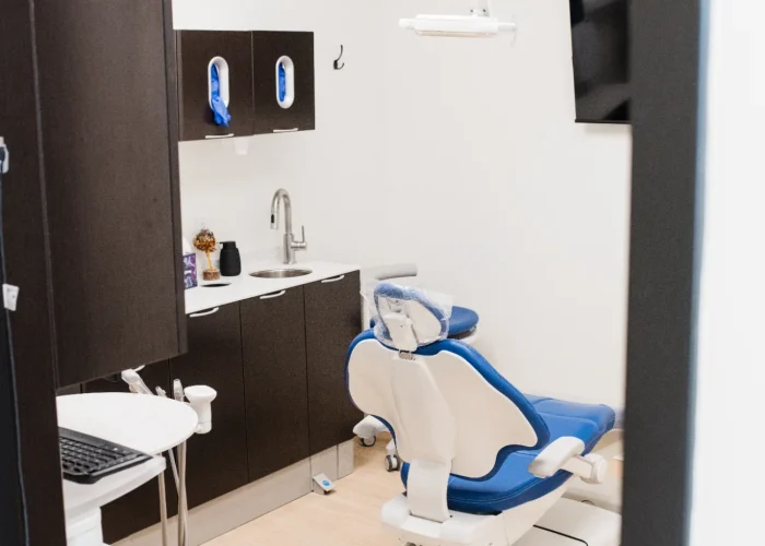 Wide-angle view of a modern dental chair setup at Scioto Smile Studio